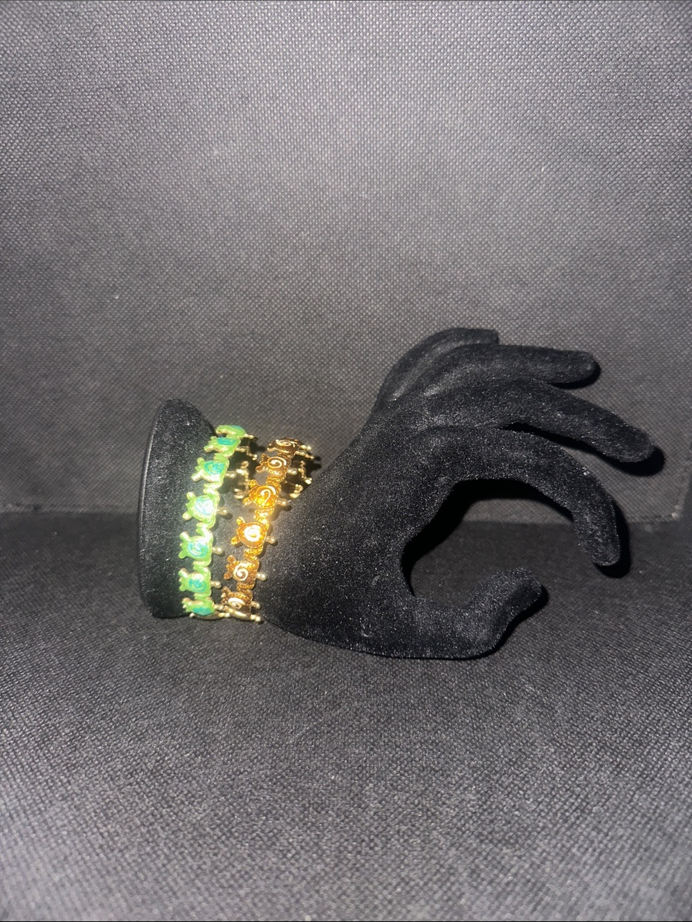 Gold & Green Tone Women's Turtle Bracelet Set